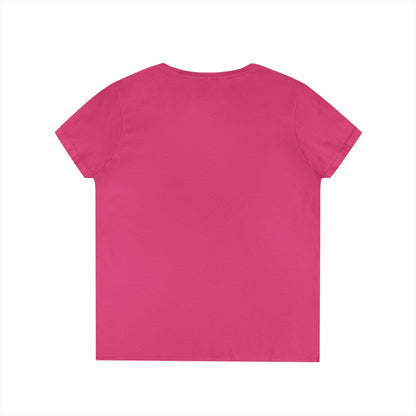 Giraffe Bubble Gum V-Neck T-Shirt | Animal Lover Gift